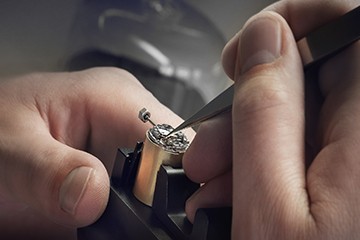 成都百达翡丽手表官方售后擦油