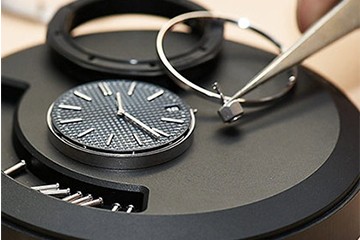 成都百达翡丽表有雾气维修