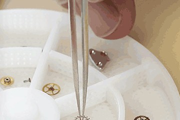 成都百达翡丽表起雾了维修